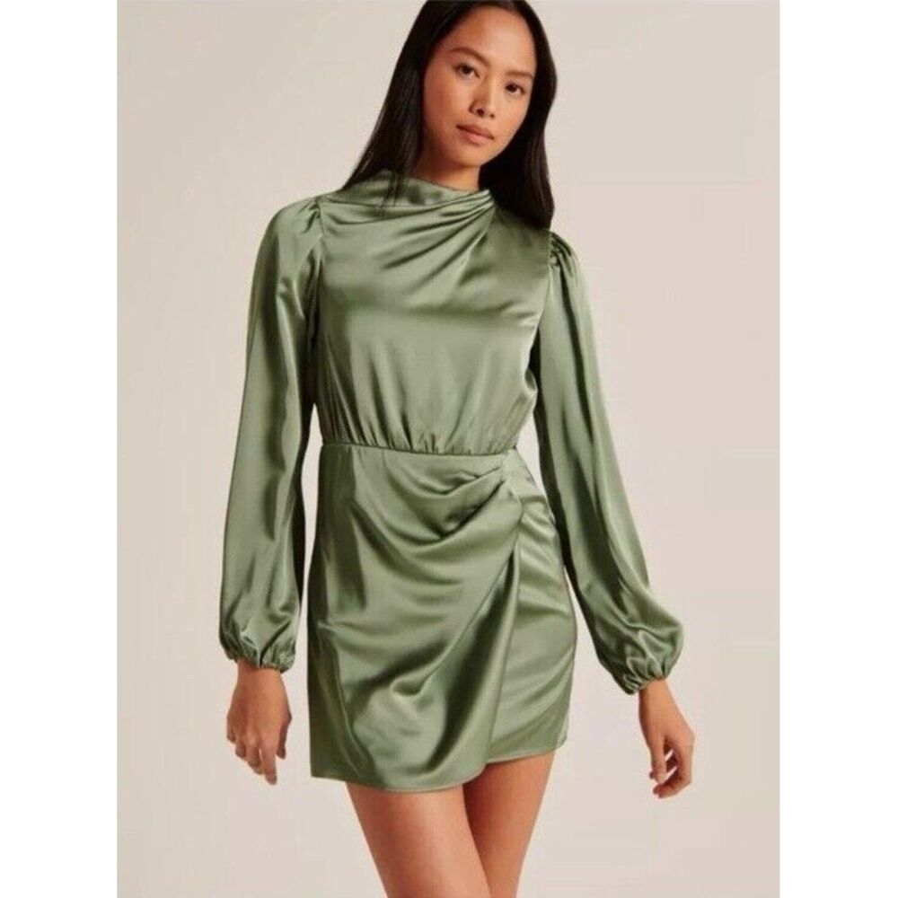 NWT Abercrombie and Fitch green satin long sleeve size XXS gathered waist dress